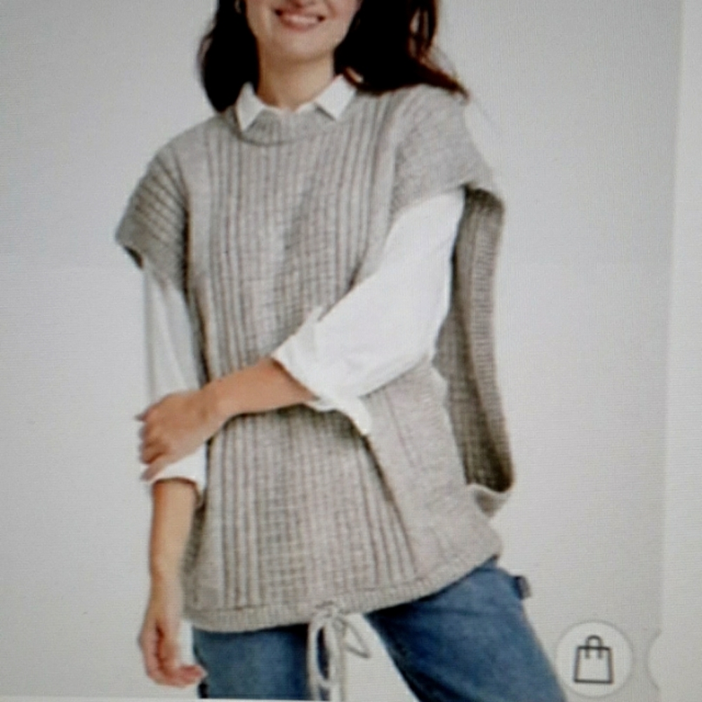 Universal Thread Knit Vest